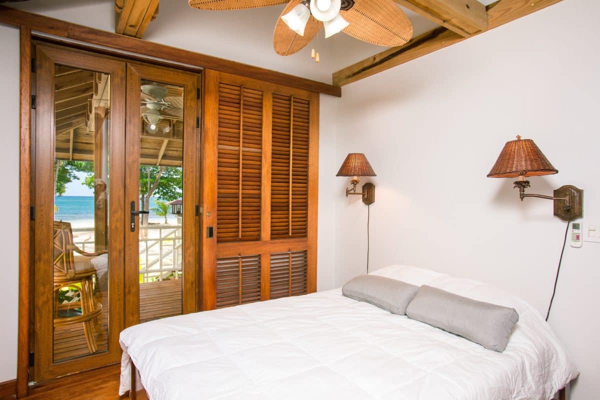 vacation rental cleaning services